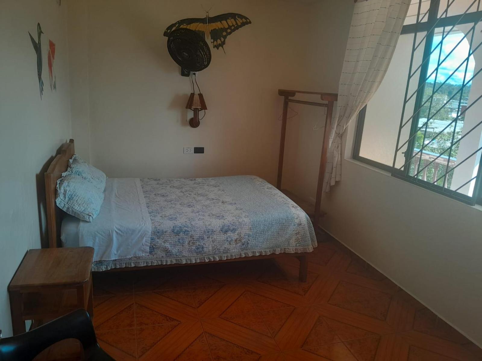 Hostal Limoncocha Тена Экстерьер фото