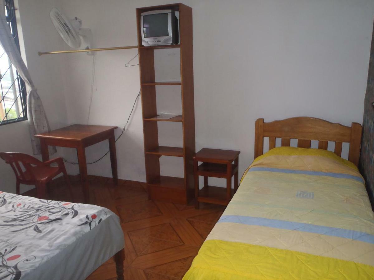 Hostal Limoncocha Тена Экстерьер фото