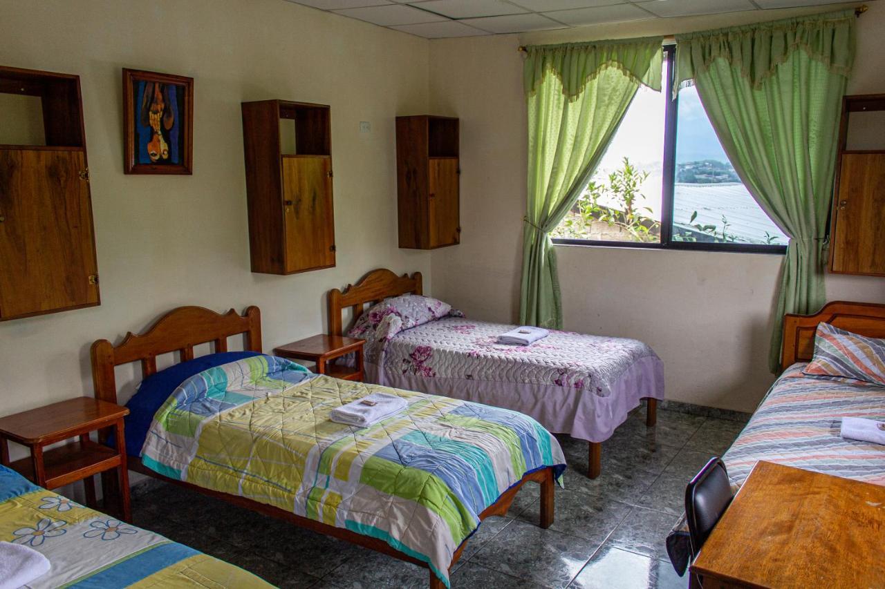 Hostal Limoncocha Тена Экстерьер фото