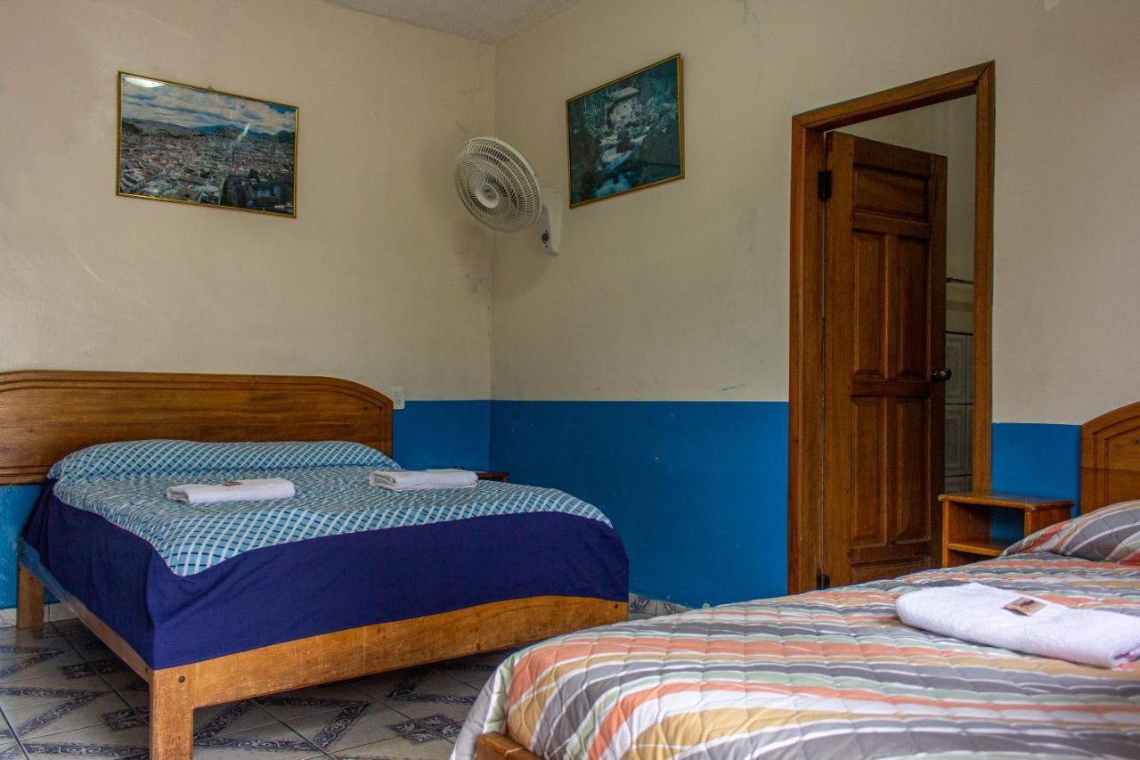 Hostal Limoncocha Тена Экстерьер фото
