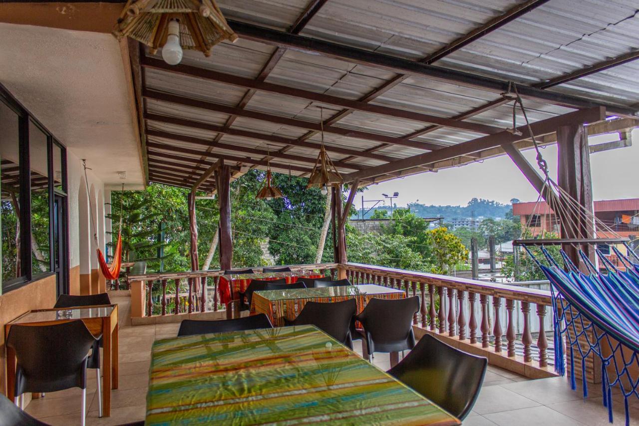 Hostal Limoncocha Тена Экстерьер фото